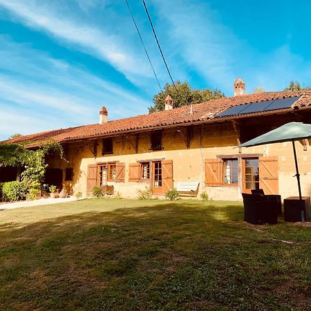 Ferme De Chamonal Guest House Marboz ภายนอก รูปภาพ
